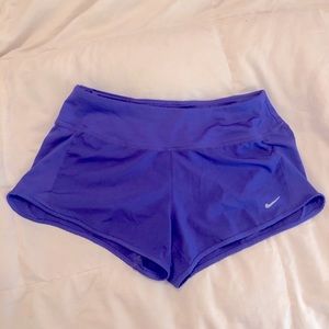 NIKE SHORTS